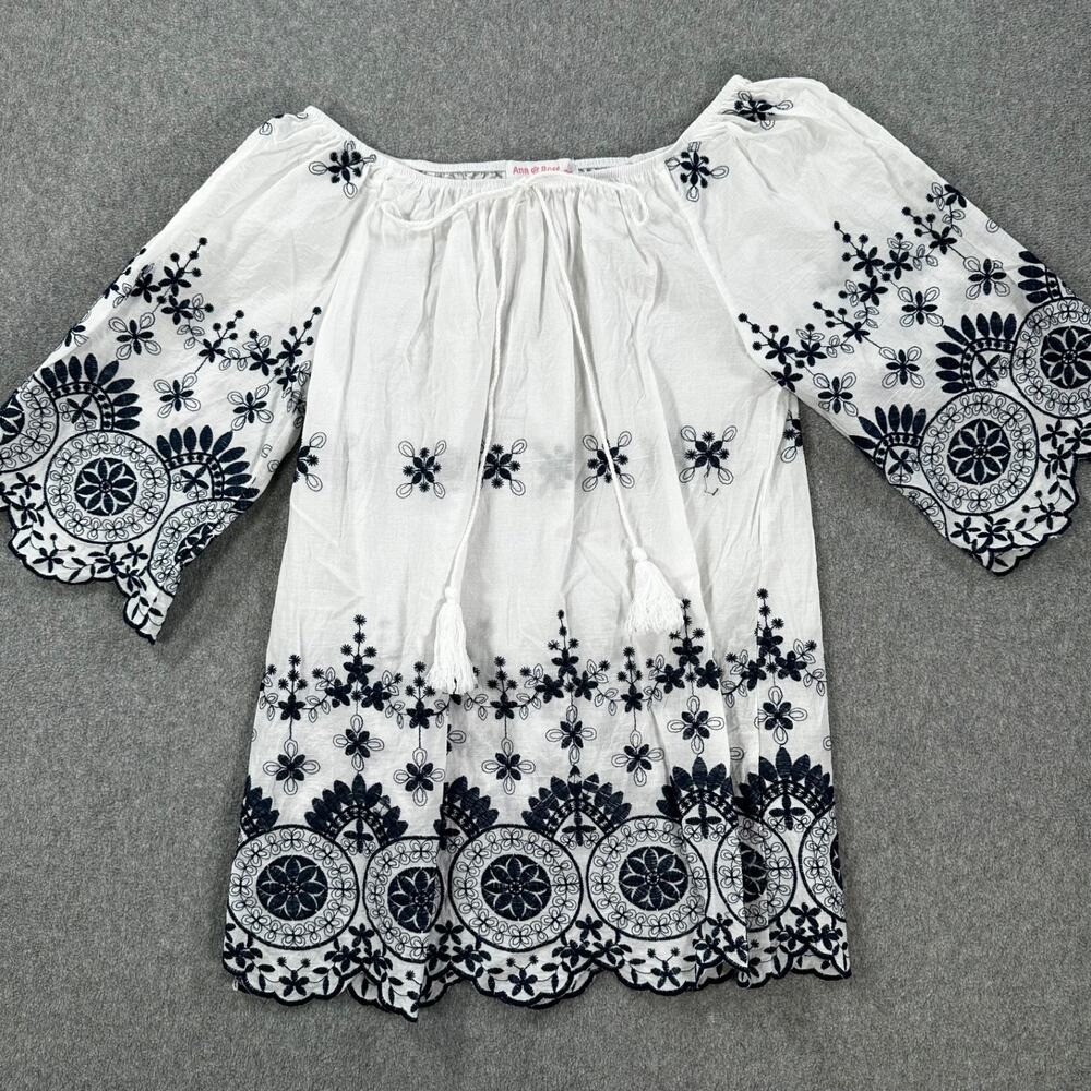 Ana & Rose Off Shoulder Embroidered Tunic Top Size Small White/Navy Blue Tassel